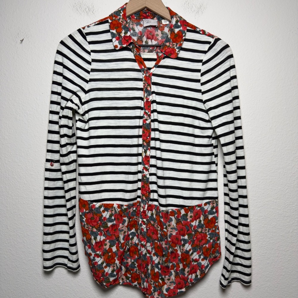 Anthropologie Postmark Women Top Small White Black Stripe Floral Artsy Preppy